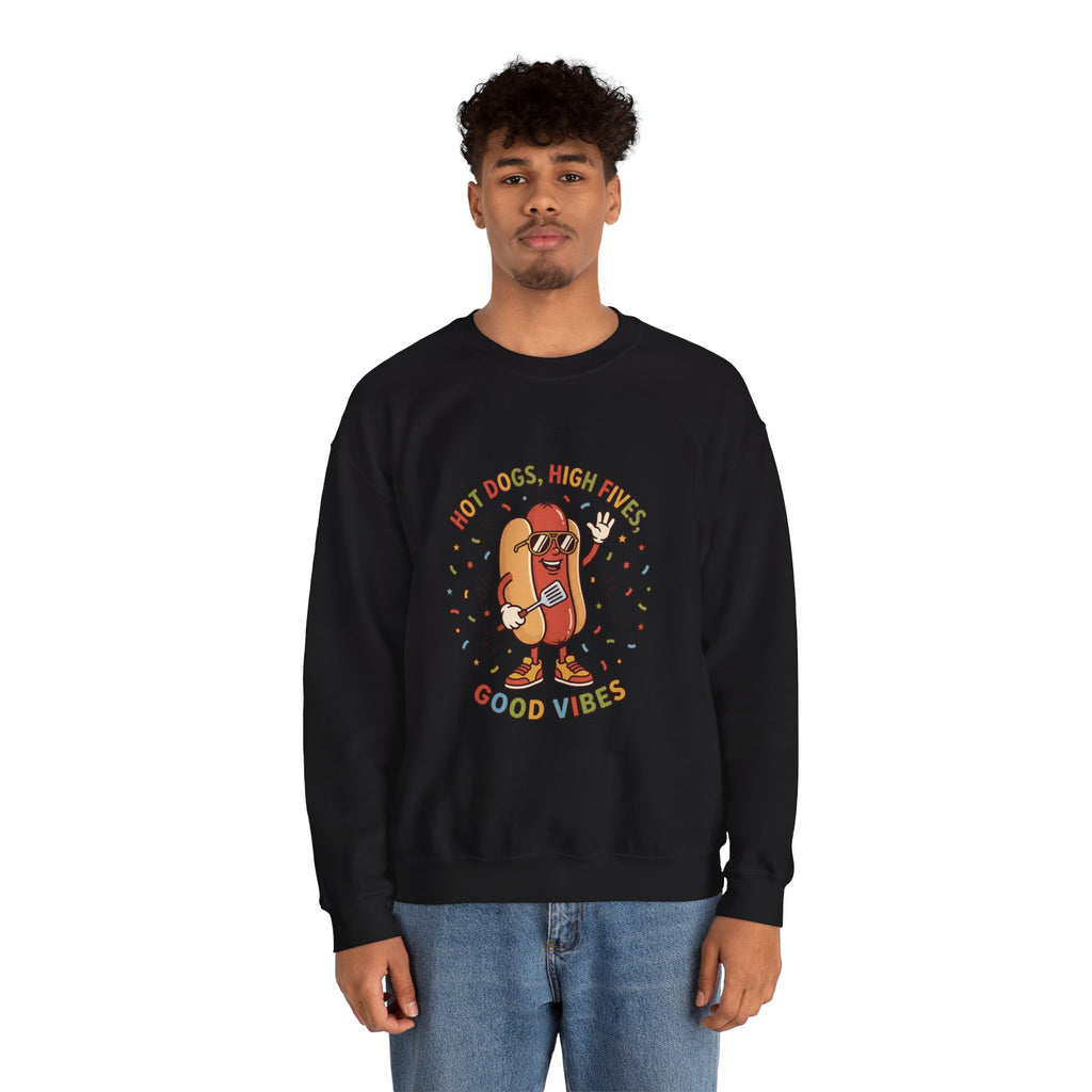 Hot Dog, High Five Rundhals-Sweatshirt | BBQ Vierter Juli, Retro Patriotische Hot-Dog-Witze