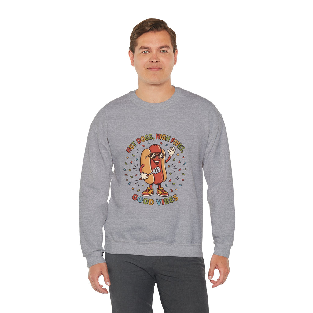 Hot Dog, High Five Rundhals-Sweatshirt | BBQ Vierter Juli, Retro Patriotische Hot-Dog-Witze