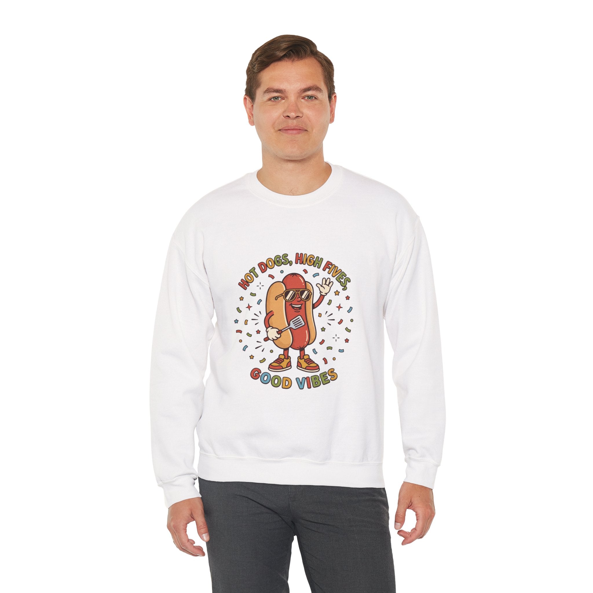 Hot Dog, High Five Rundhals-Sweatshirt | BBQ Vierter Juli, Retro Patriotische Hot-Dog-Witze