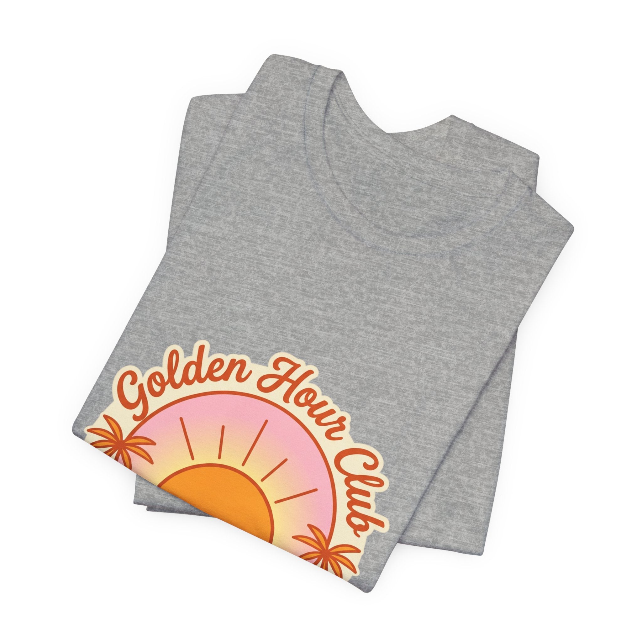 Golden Hour Club T-Shirt | Sommer-Ästhetik, Küsten-Vibes