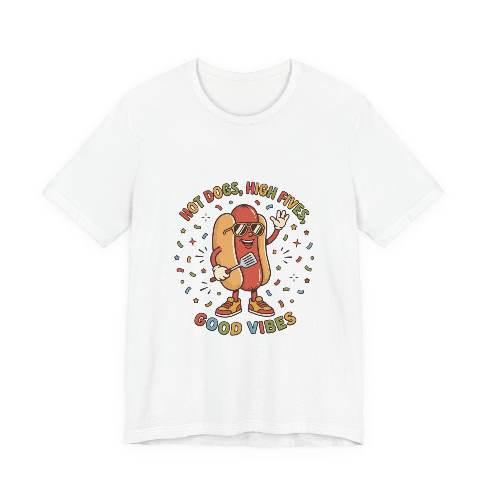 Hot Dog High Fives T-Shirt | BBQ, 4. Juli, Patriotischer Retro-Grill-Humor